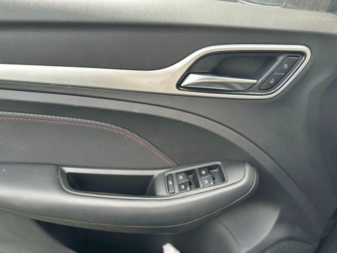 MG ZS 2021 - ZS 1.0 Luxury