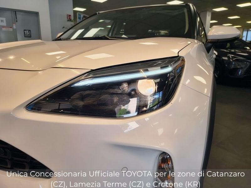 Toyota Yaris Cross 1.5 Hybrid 5p. E-CVT AWD-i Business