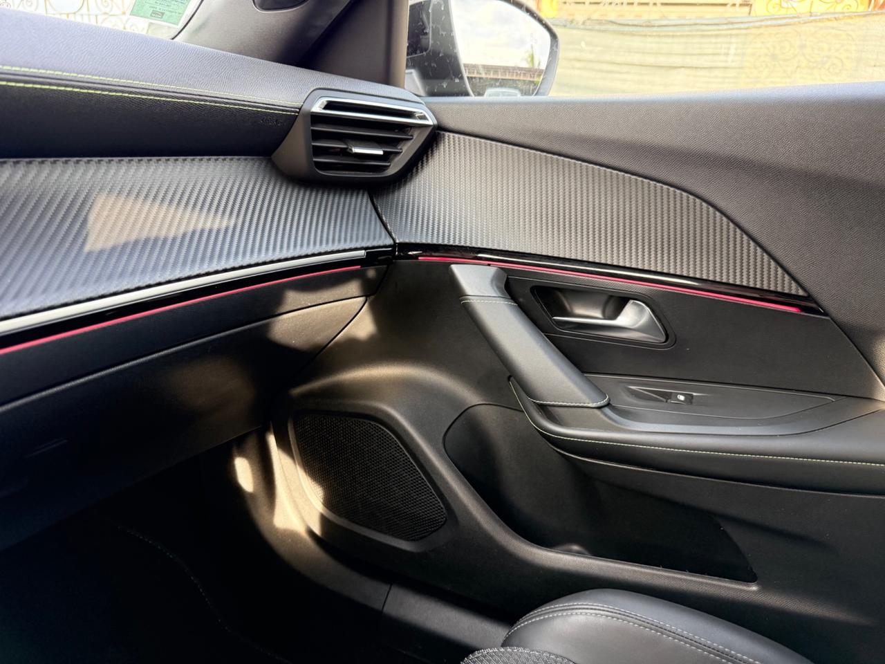 Peugeot 2008 PureTech 130 S&S GT Pack 2022