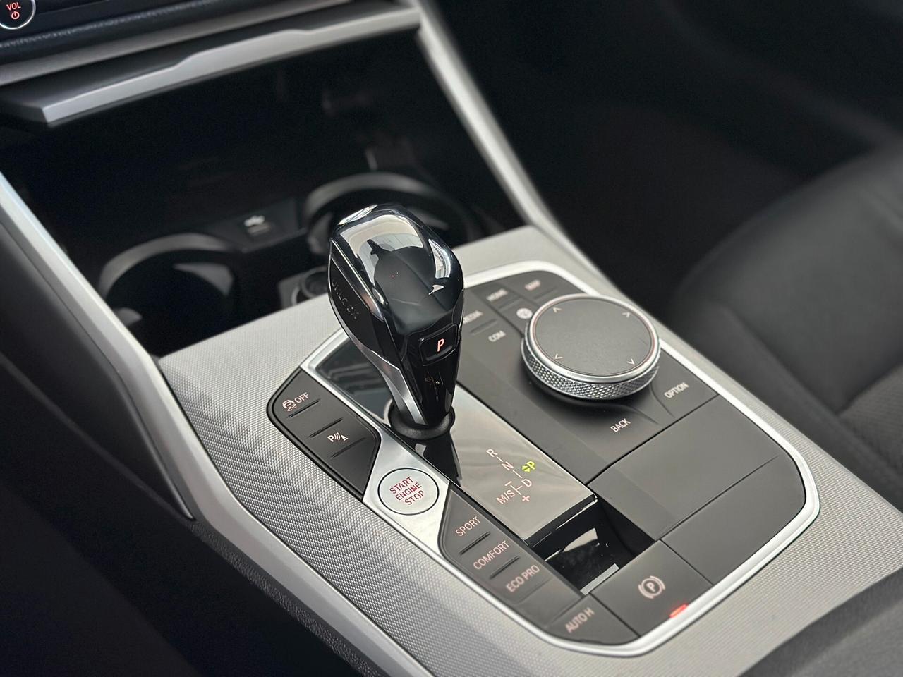 BMW 318 d Touring MHEV Business Advantage auto