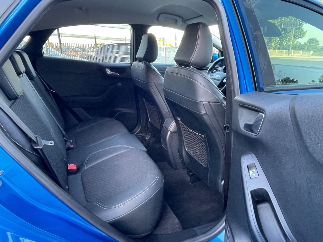 Ford Puma 1.0 EcoBoost Hybrid 125 CV S&S Titanium Design