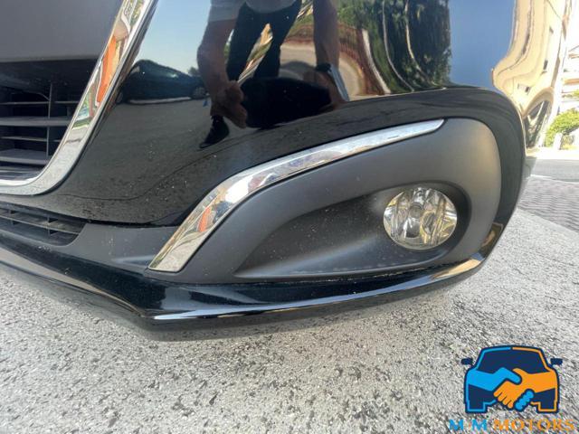 PEUGEOT 208 1° Allure ?neo patentati ?