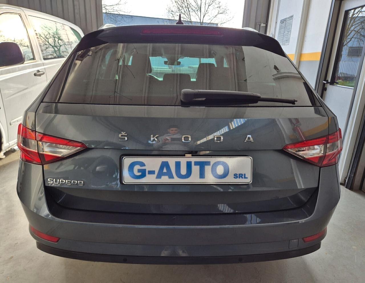 Skoda Superb 2.0 TDI EVO 150 CV SCR DSG Wagon Executive