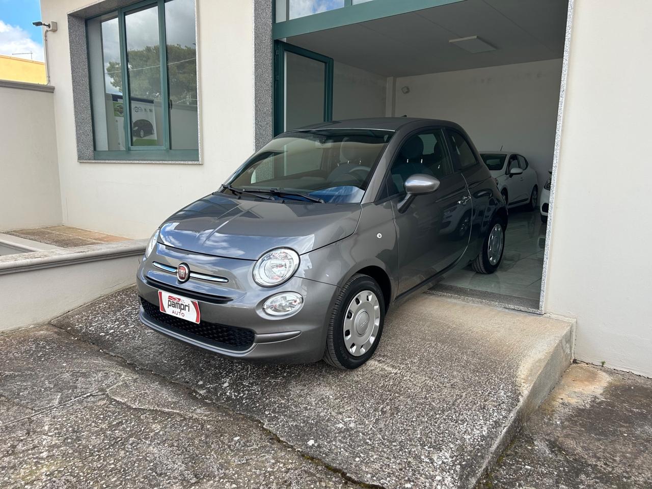 Fiat 500 1.0 Hybrid Red