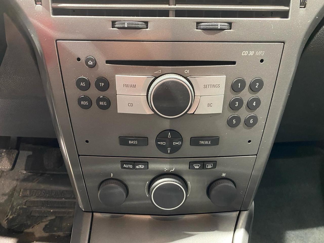 Opel Astra GTC 1.9 CDTI - 2005