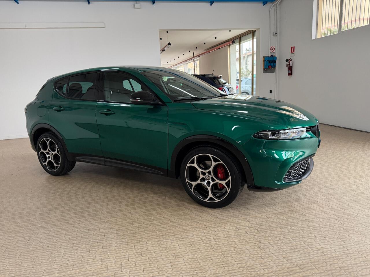 Alfa Romeo Tonale 1.6 diesel 130 CV TCT6 Veloce Verde Montreal
