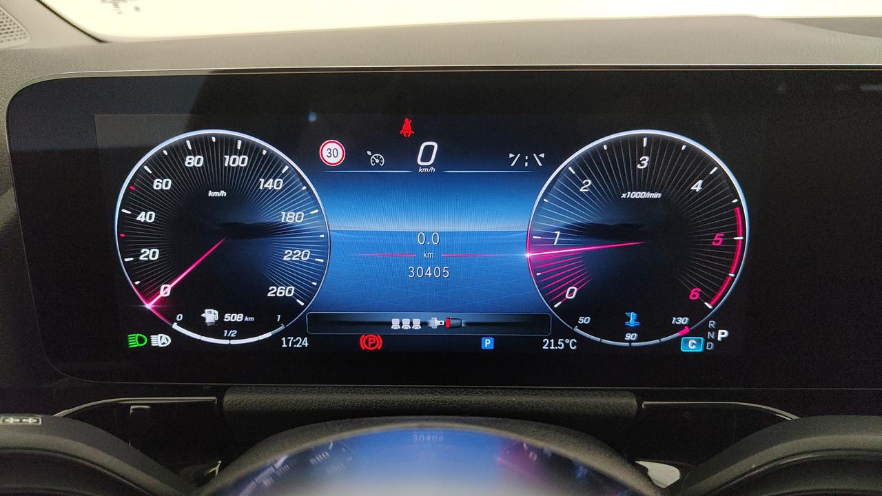 Mercedes-Benz GLA 180 d Advanced auto