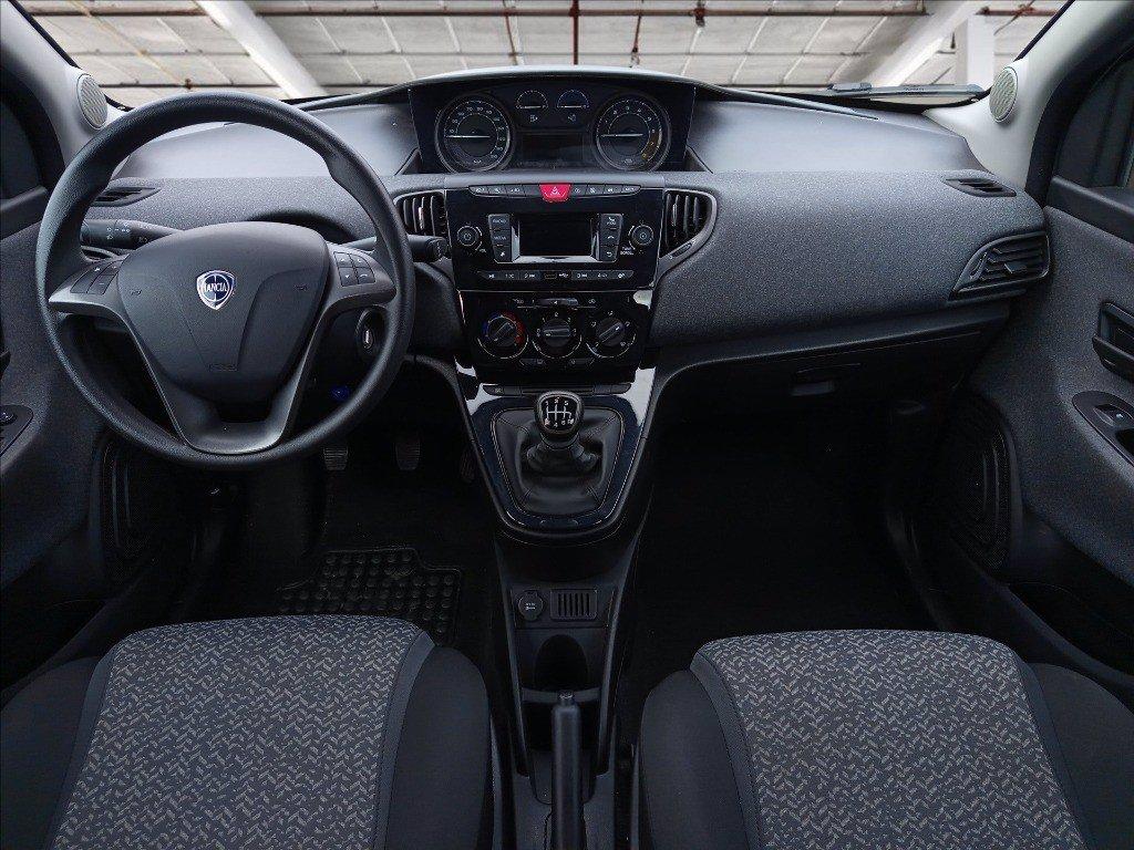 LANCIA Ypsilon 1.0 firefly hybrid Silver Plus s&s 70cv del 2023