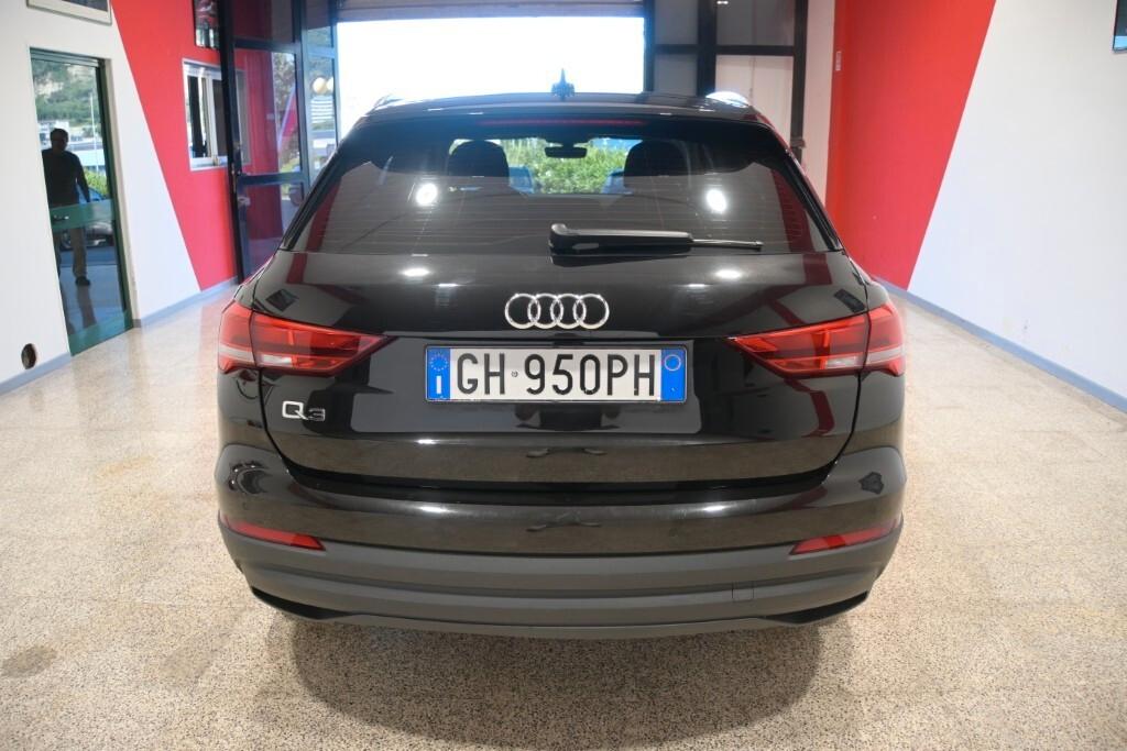 AUDI Q3 35 TDI 150CV S-TRONIC BUSINESS SPORT ( FARI LED - VIRTUAL COCKPIT - NAVI - PDC )