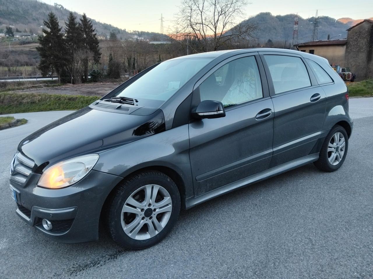 Mercedes-benz B 180 CDI Executive