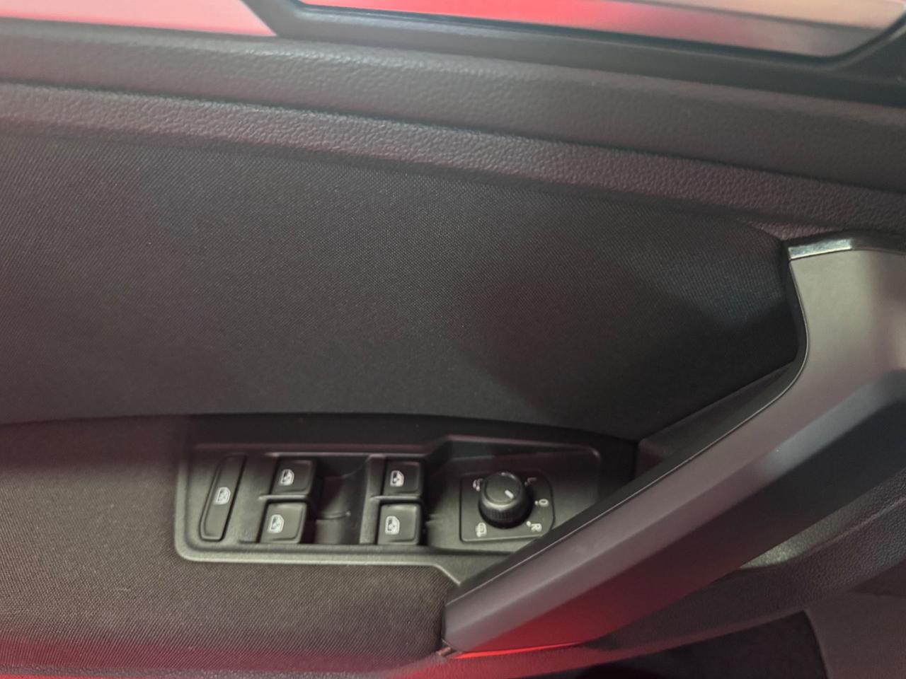 Volkswagen Tiguan 1.5 TSI R LINE 83.000km