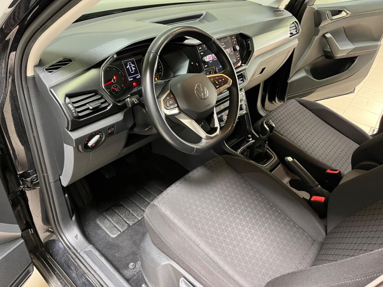 Volkswagen T-Cross 1.0 TSI 95cv R-line