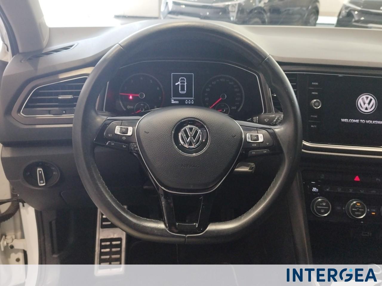 VOLKSWAGEN T-Roc 1.0 tsi Advanced