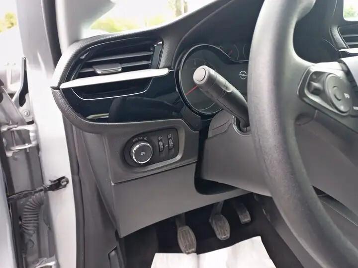 Opel Corsa 1.2 Edition