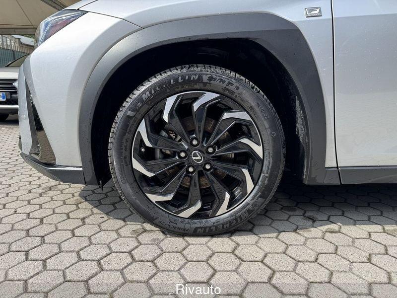 Lexus UX Hybrid F Sport