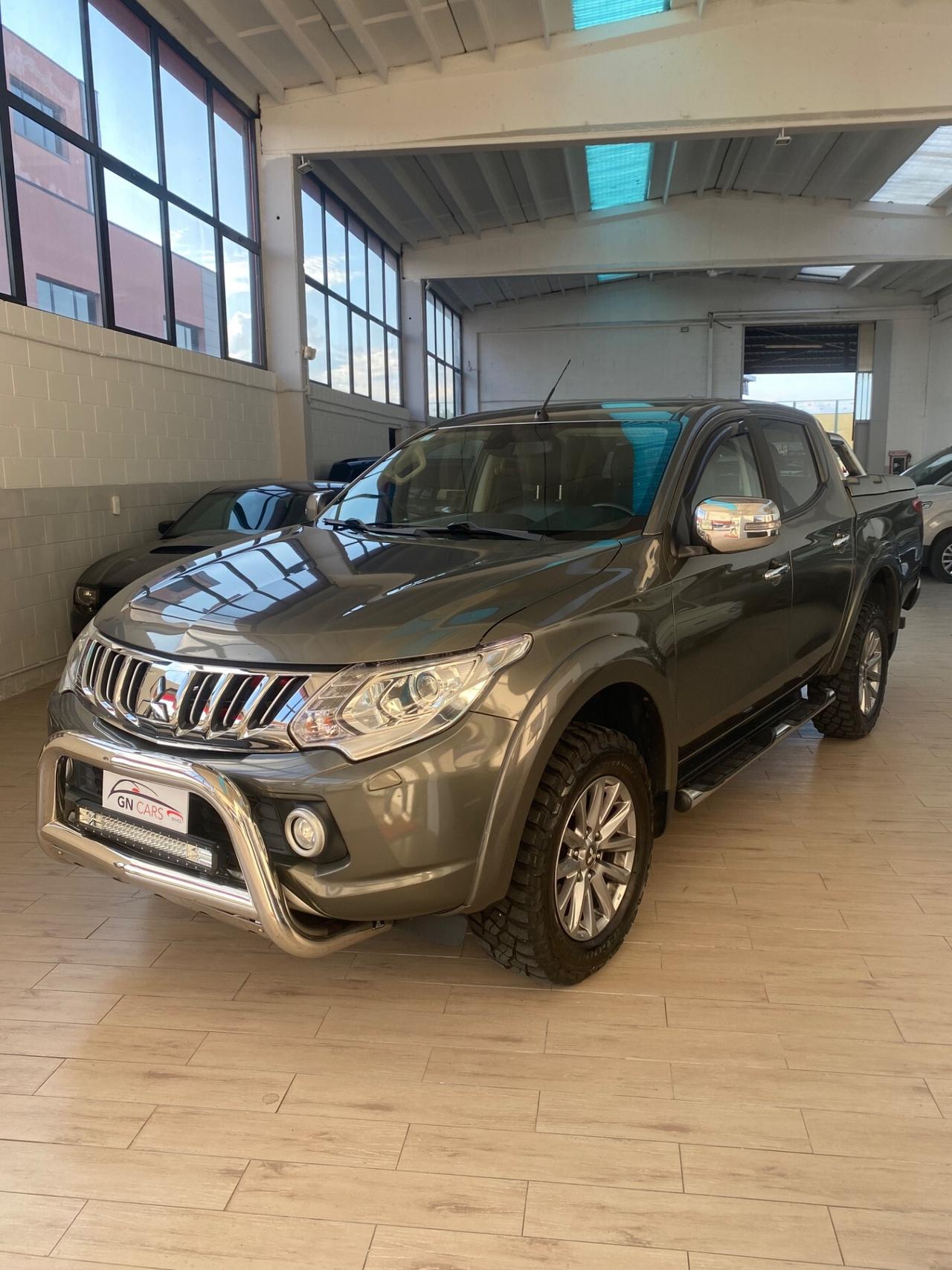 Mitsubishi L200 Doppia cabina 2.4 DI-D 4WD Intense