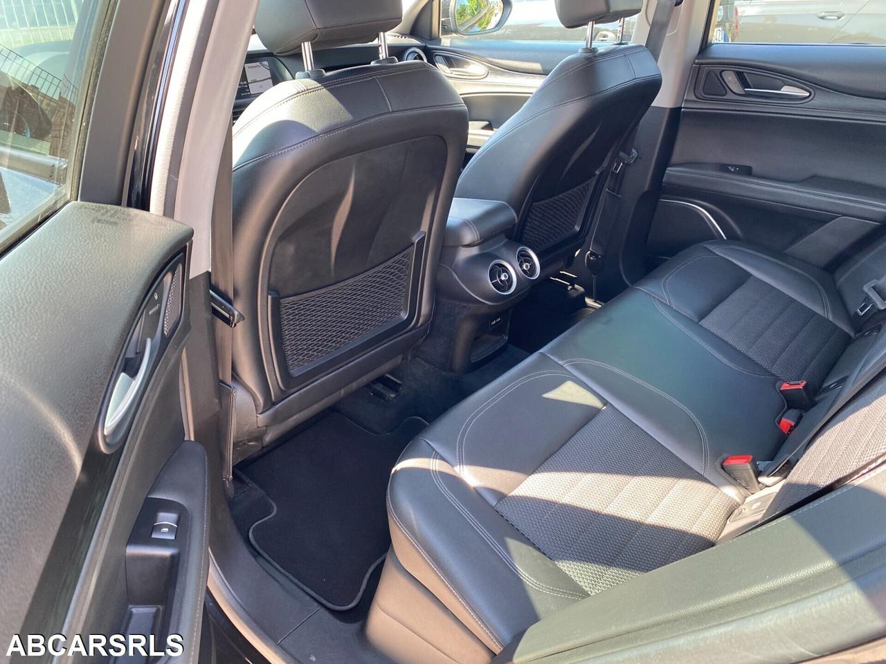 ALFA ROMEO - Stelvio - 2.2 T.diesel 180CV AT8 RWD