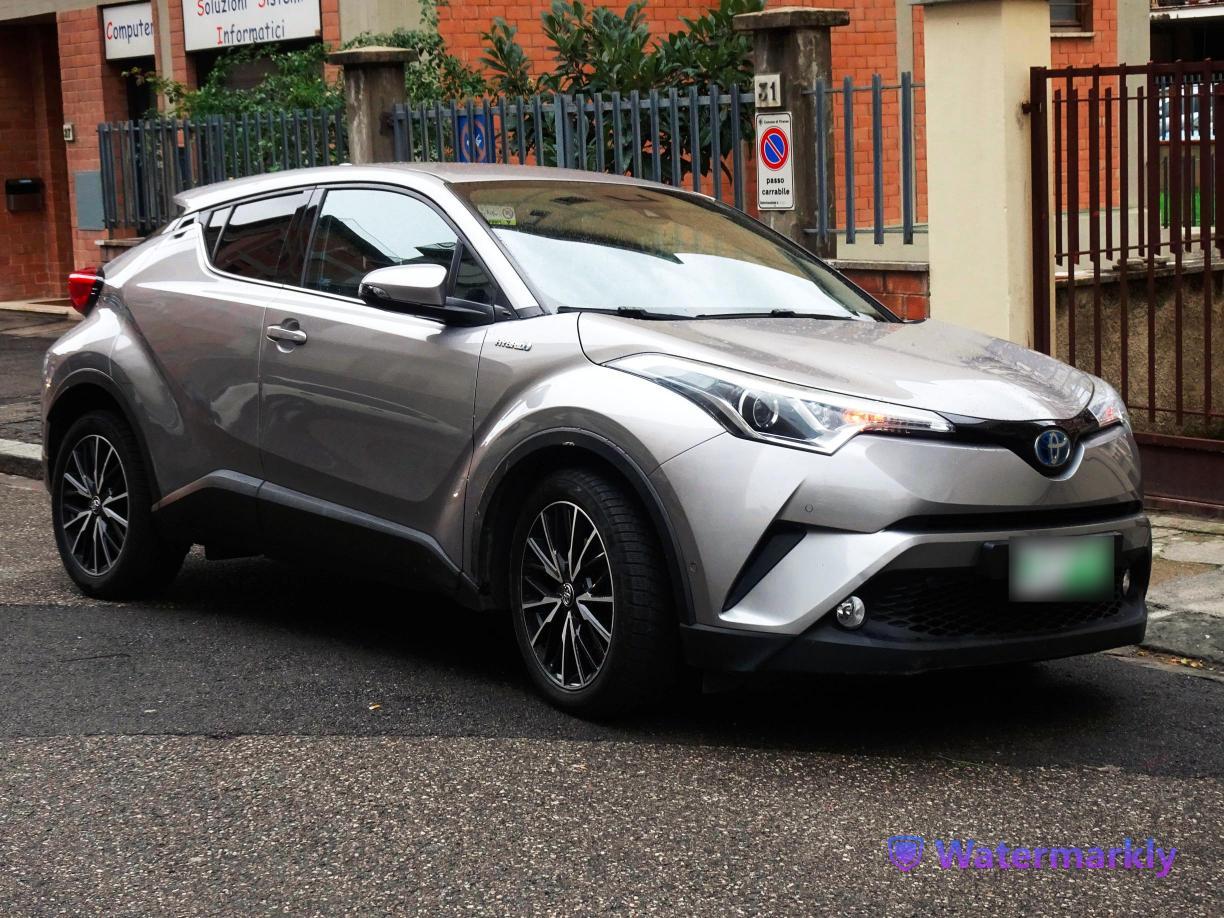Toyota C-HR 1.8 Hybrid E-CVT Business