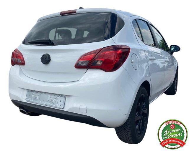 OPEL Corsa 1.2 5 porte Cosmo