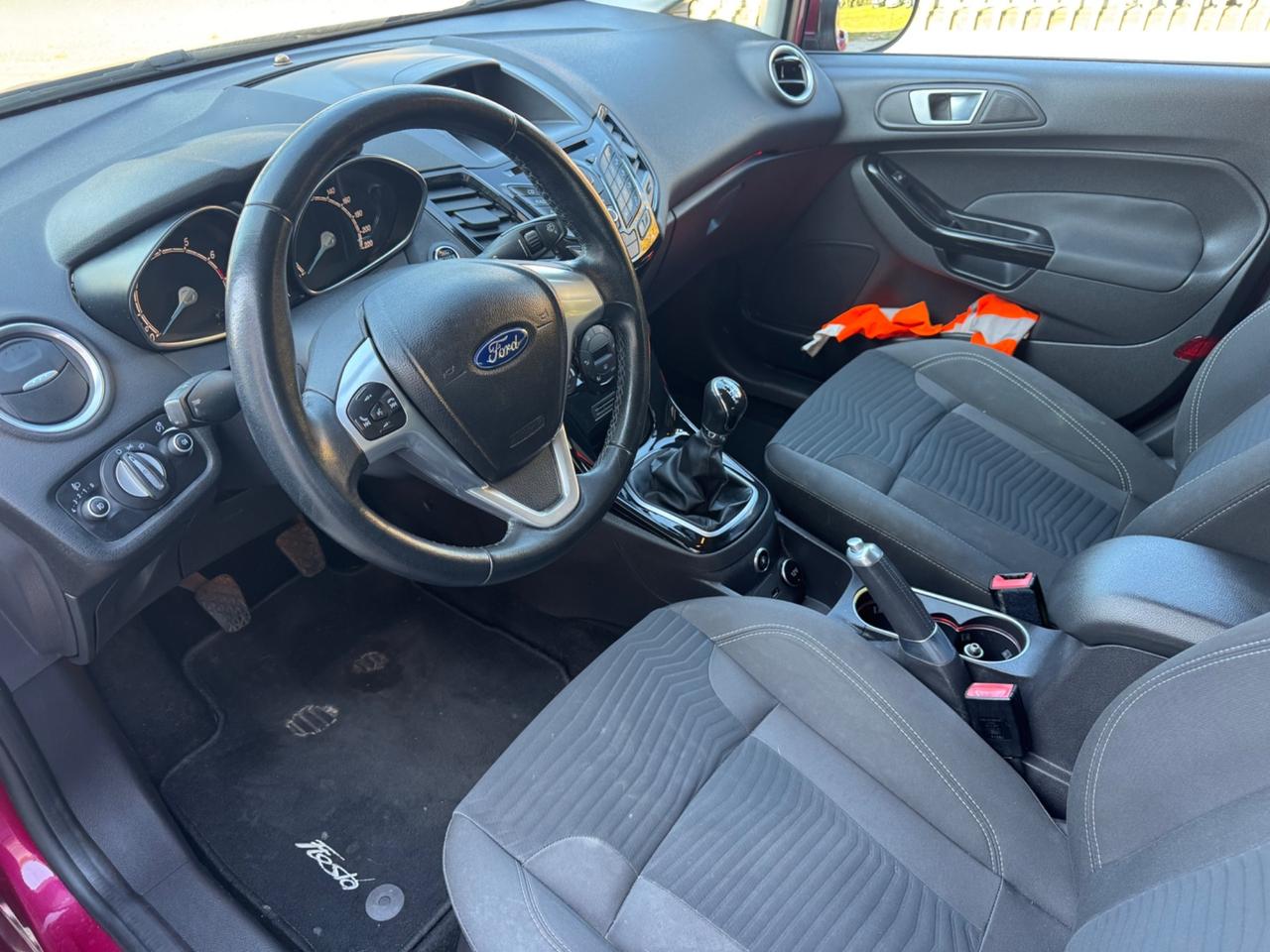 Ford Fiesta 1.4 5p. Bz.- GPL Titanium