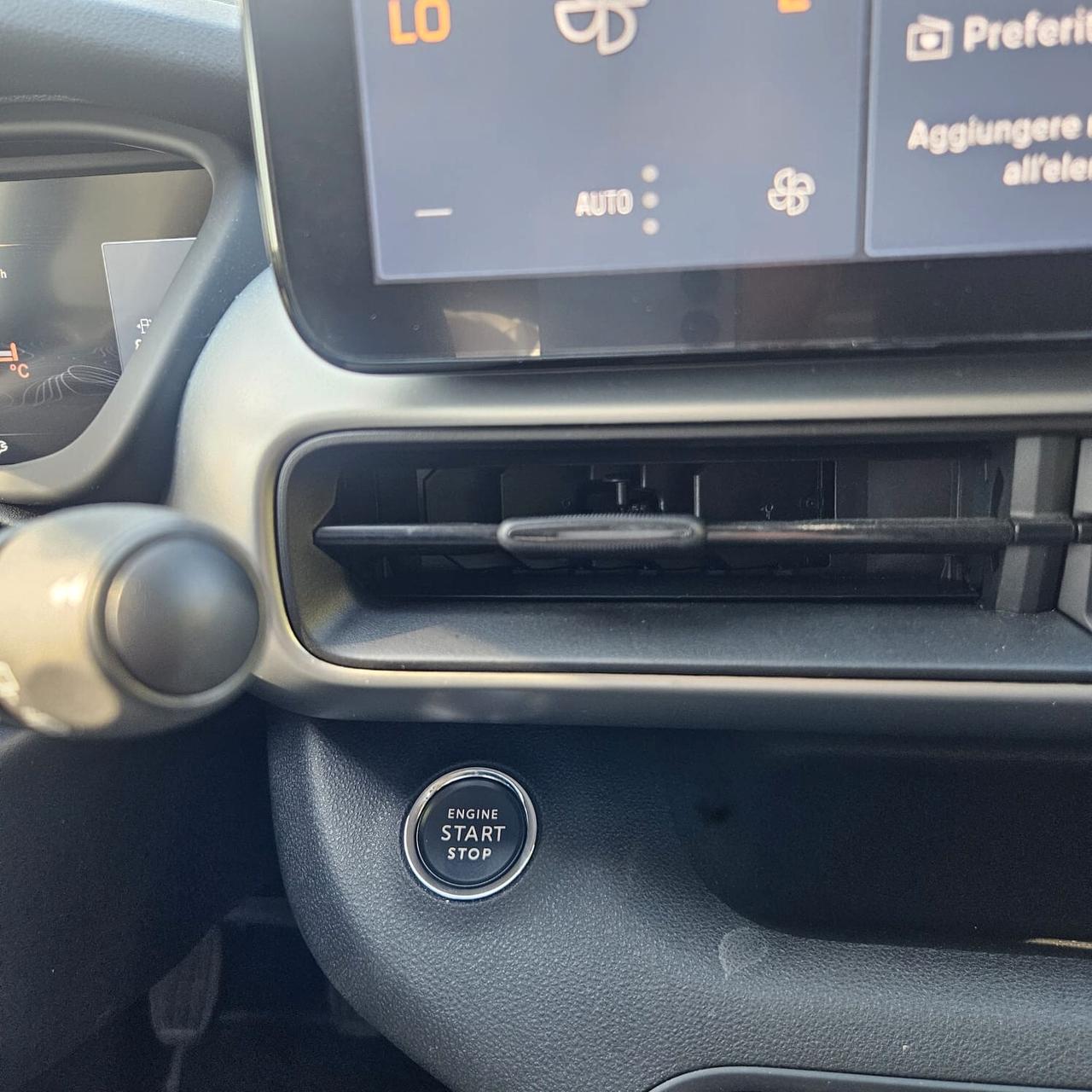 Jeep Avenger 1.2 Turbo 100 CV Summit 2025