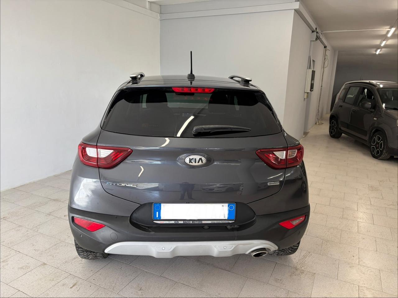 Kia Stonic 1.6 CRDi 110 CV Style Navi Perfetta !