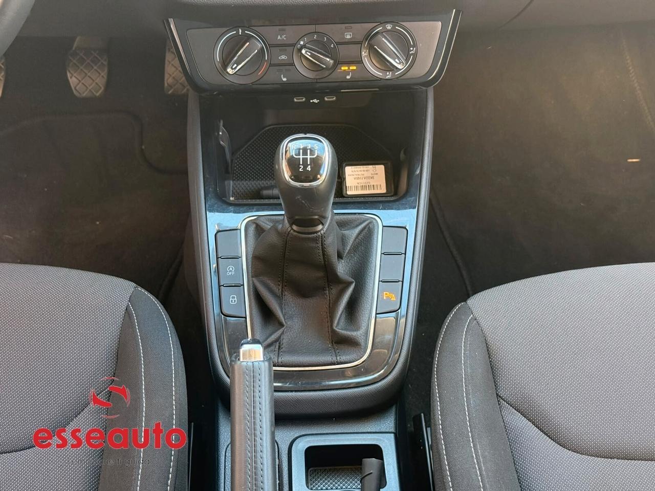 Skoda Fabia 1.0 MPI 80 CV Young Edition