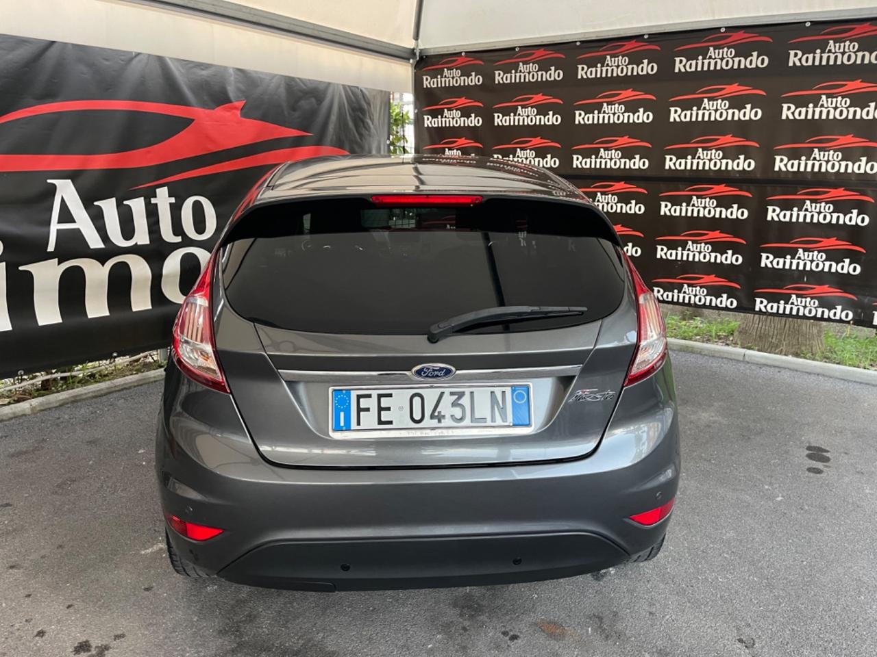 Ford Fiesta 1.5 TDCi 5 porte Titanium