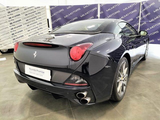 FERRARI California DCT