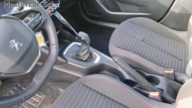 PEUGEOT 208 NEOPATENTATI 208 1.2 Active Pack TG : GP585FV