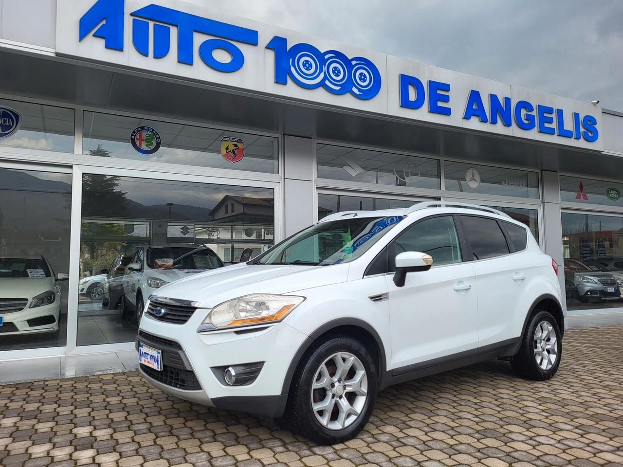 FORD KUGA TITANIUM 2WD 136cv NAVIGATORE / DISPLAY TOUCH / BLUETOOTH / DVD