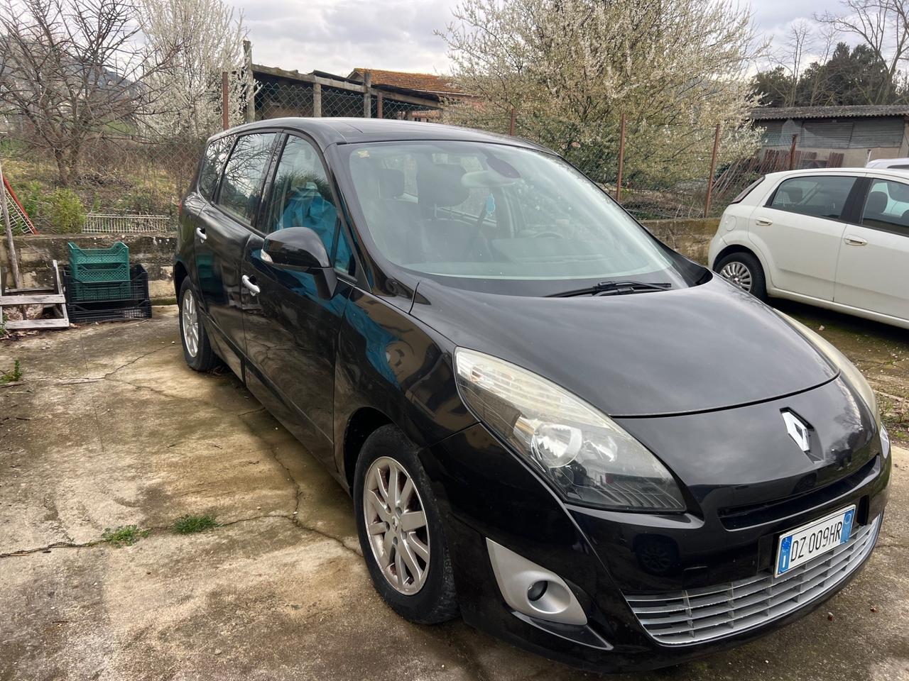Renault Scenic Scénic 1.9 dCi 130CV Dynamique