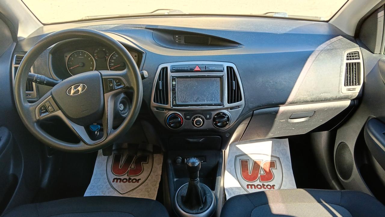 HYUNDAI I20 1.2 B/GPL-2013