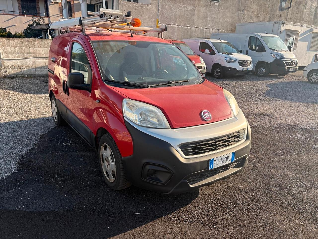 Fiat Fiorino 1.3 MJT 95CV Combinato Adventure