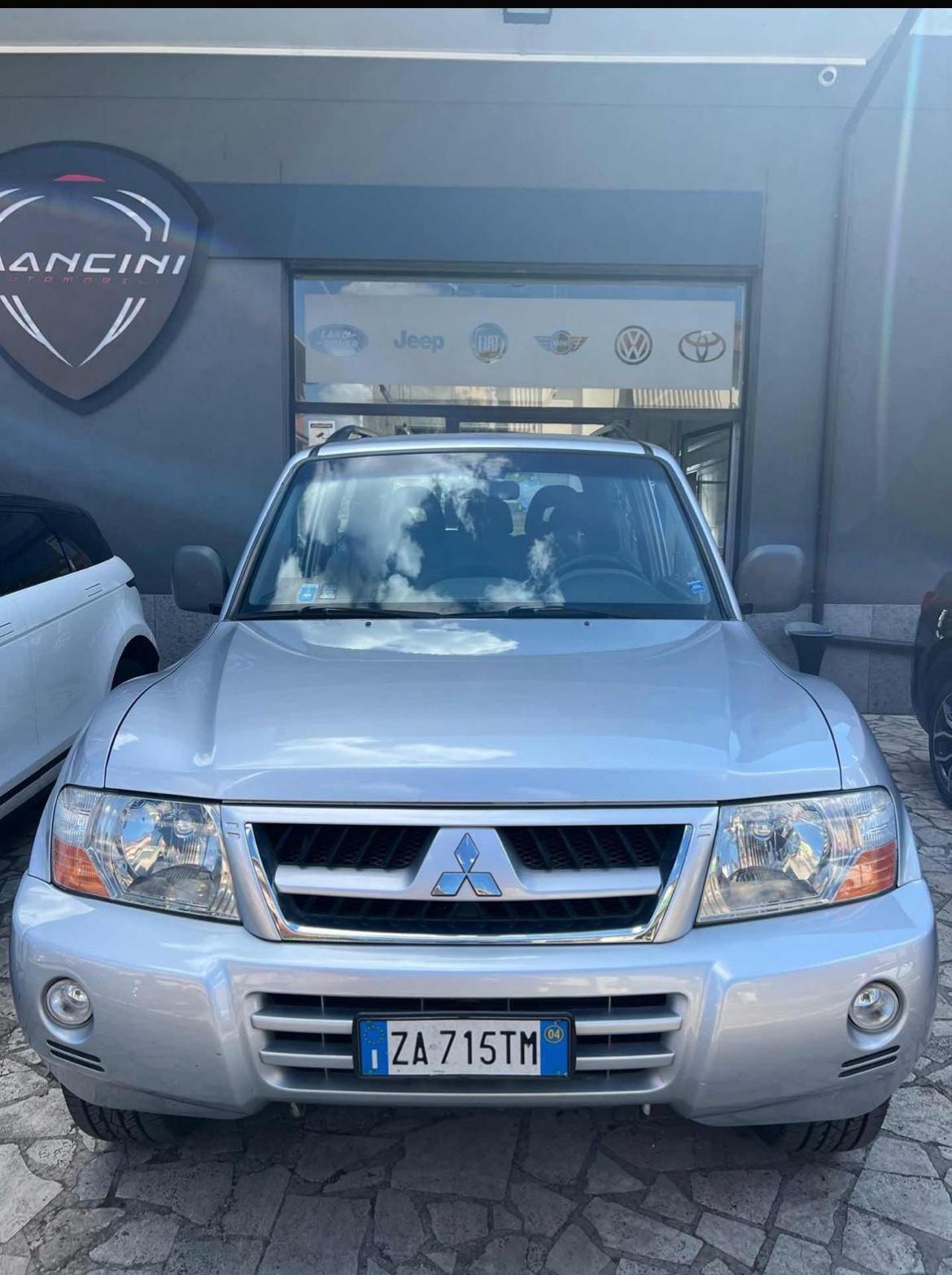 Mitsubishi Pajero 2.5 TDI 3p. GLX