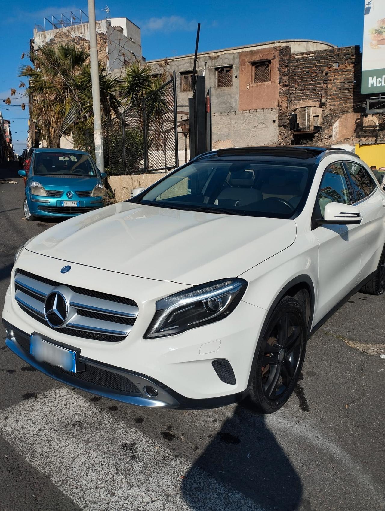 Mercedes GLA 200 CDI Premium Tetto Apribile