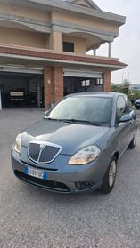 Lancia Ypsilon 1.3 MJT 90 CV Oro Giallo