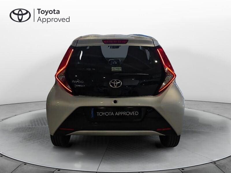 Toyota Aygo Connect 1.0 VVT-i 72 CV 5 porte x-play MMT