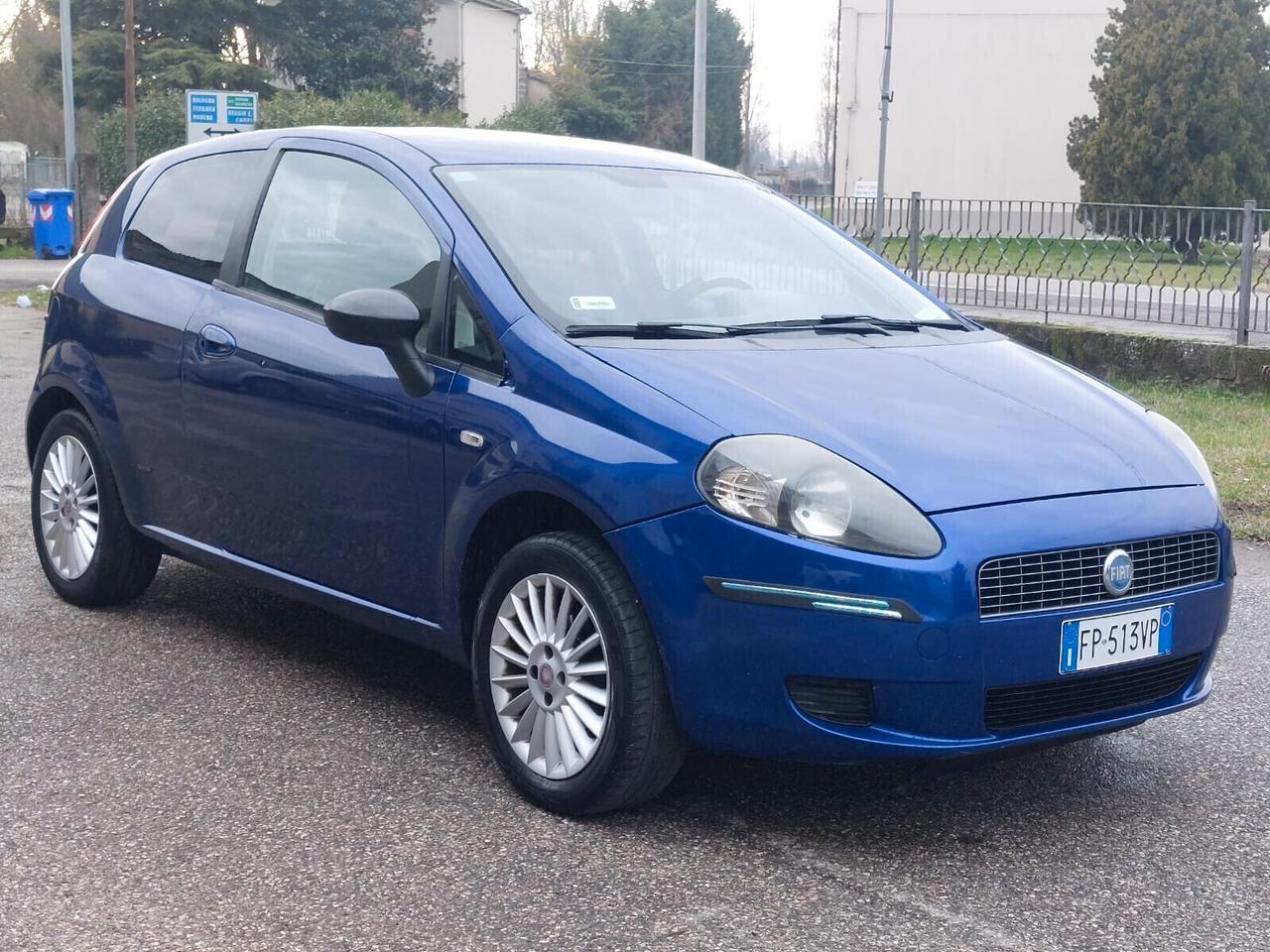 Fiat Grande Punto Grande Punto 1.4 3 porte Dynamic