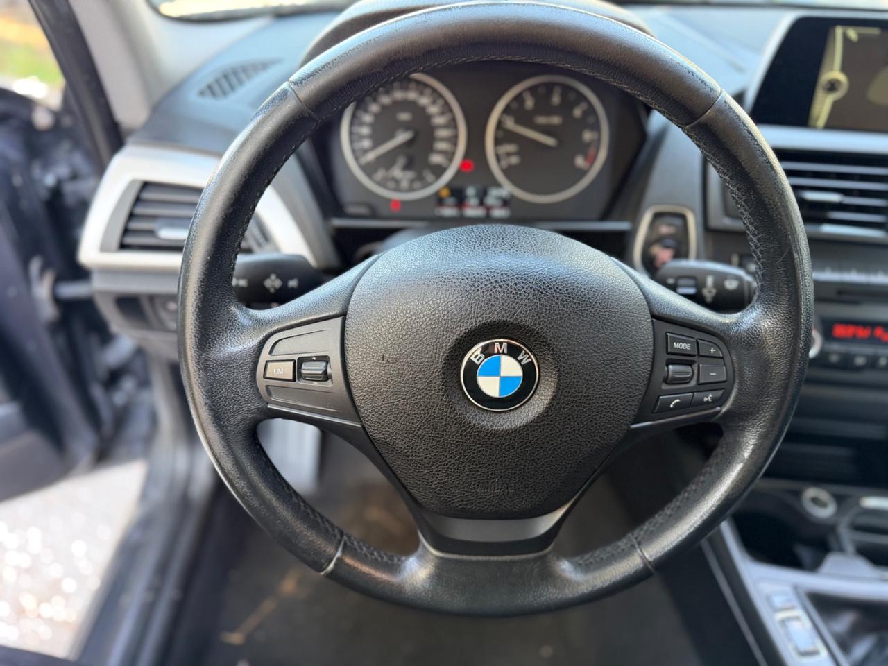 Bmw 120d 5p. Sport Gancio Traino