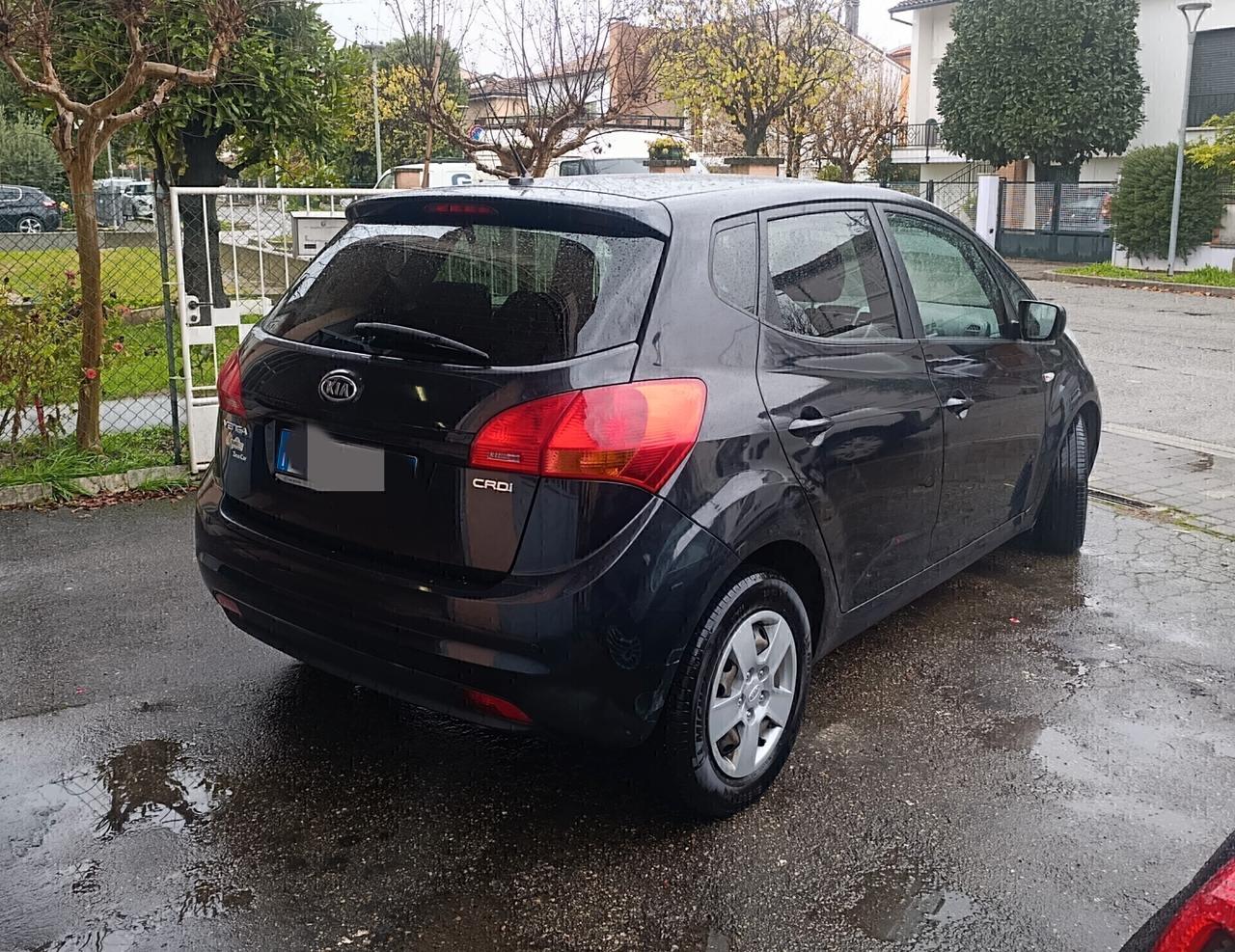 Kia Rio 1.4 CRDi WGT 5p. EX