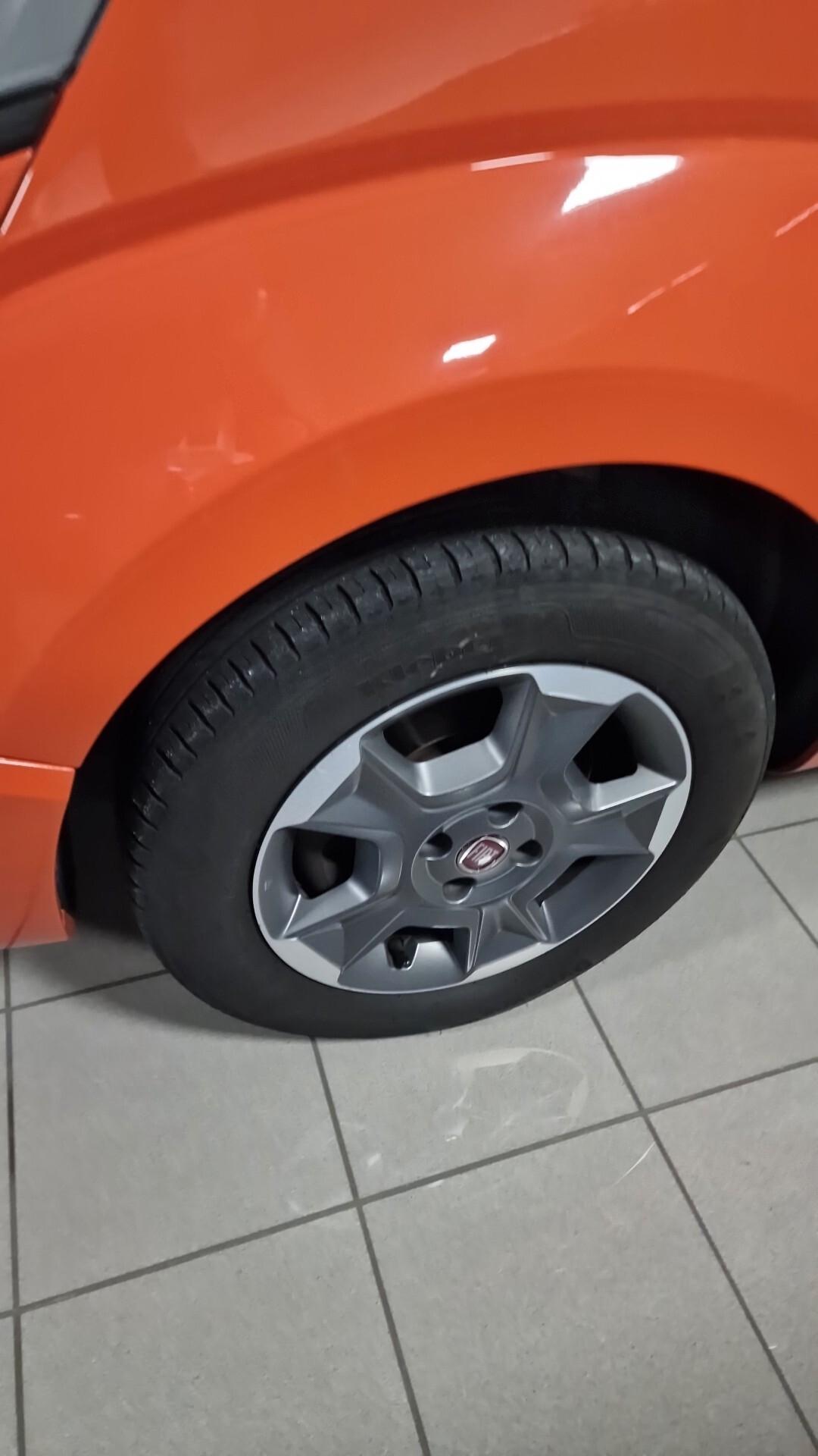 Fiat Qubo 1.3 MJT 95 CV Trekking