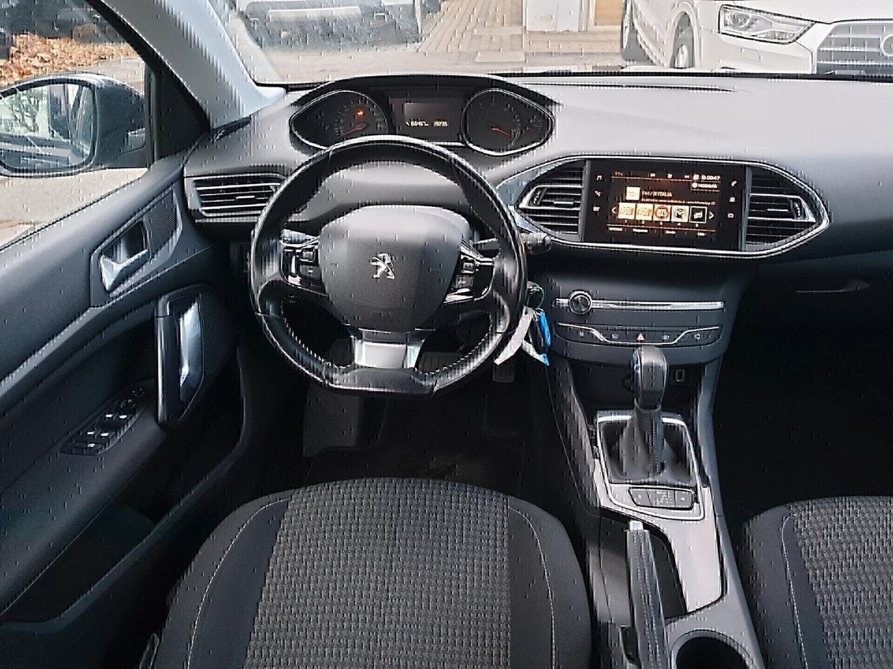 Peugeot 308 BlueHDi 130 SW Allure