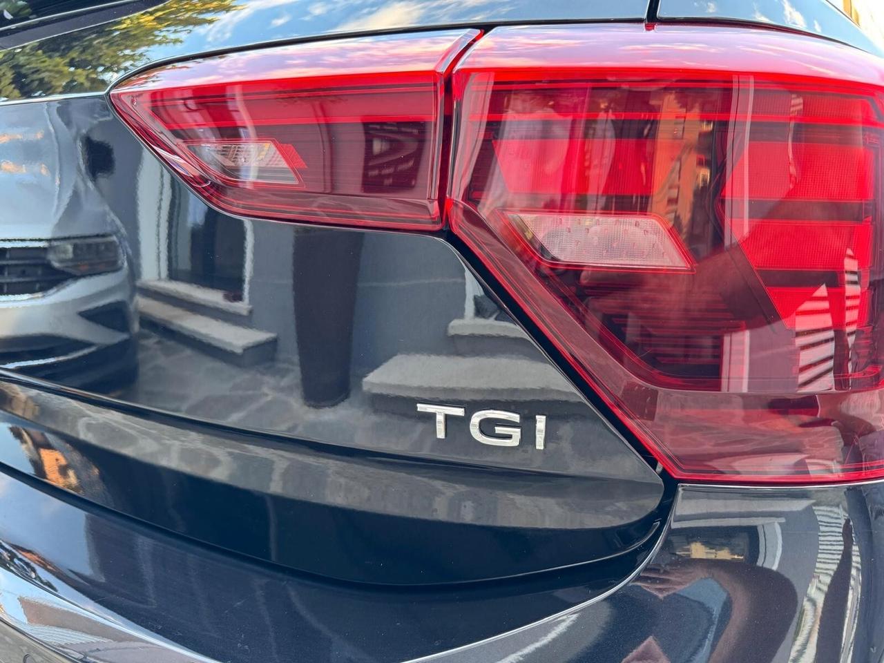 VW POLO 1.0 TGI 5p. STYLE NEOPATENTATI