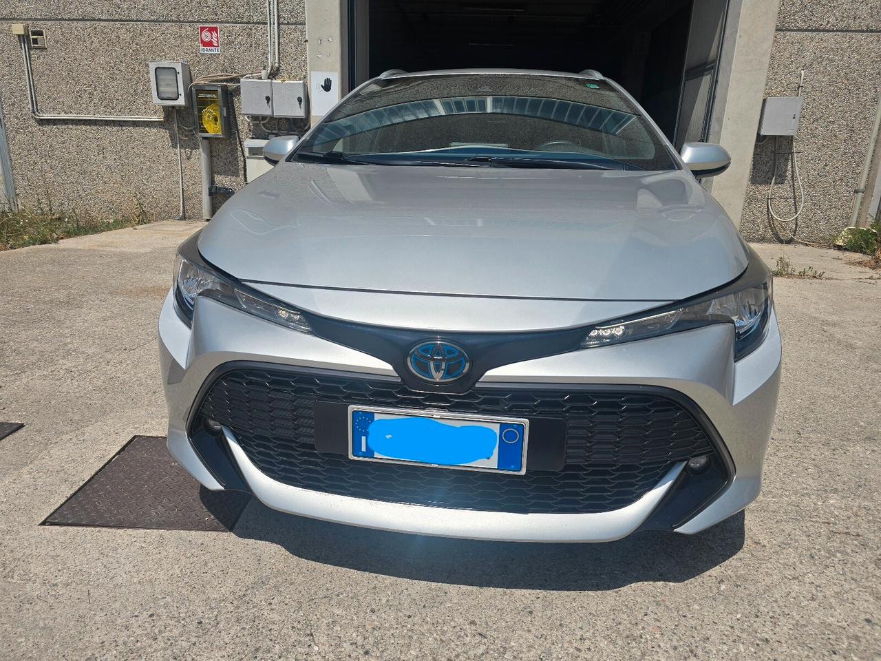 Toyota Corolla Touring Sports 1.8 Hybrid Business