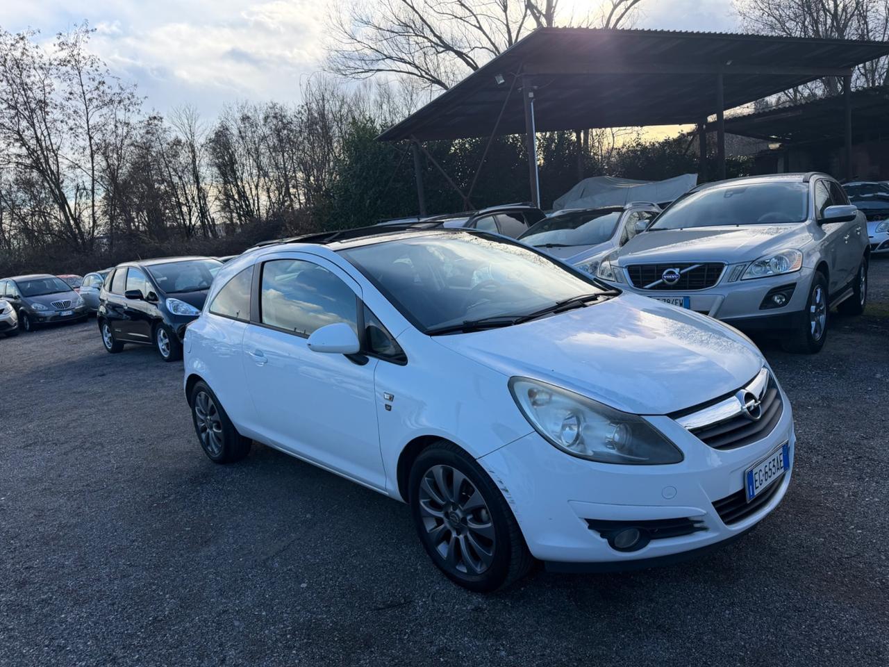 Opel Corsa 1.2 3 porte Sport