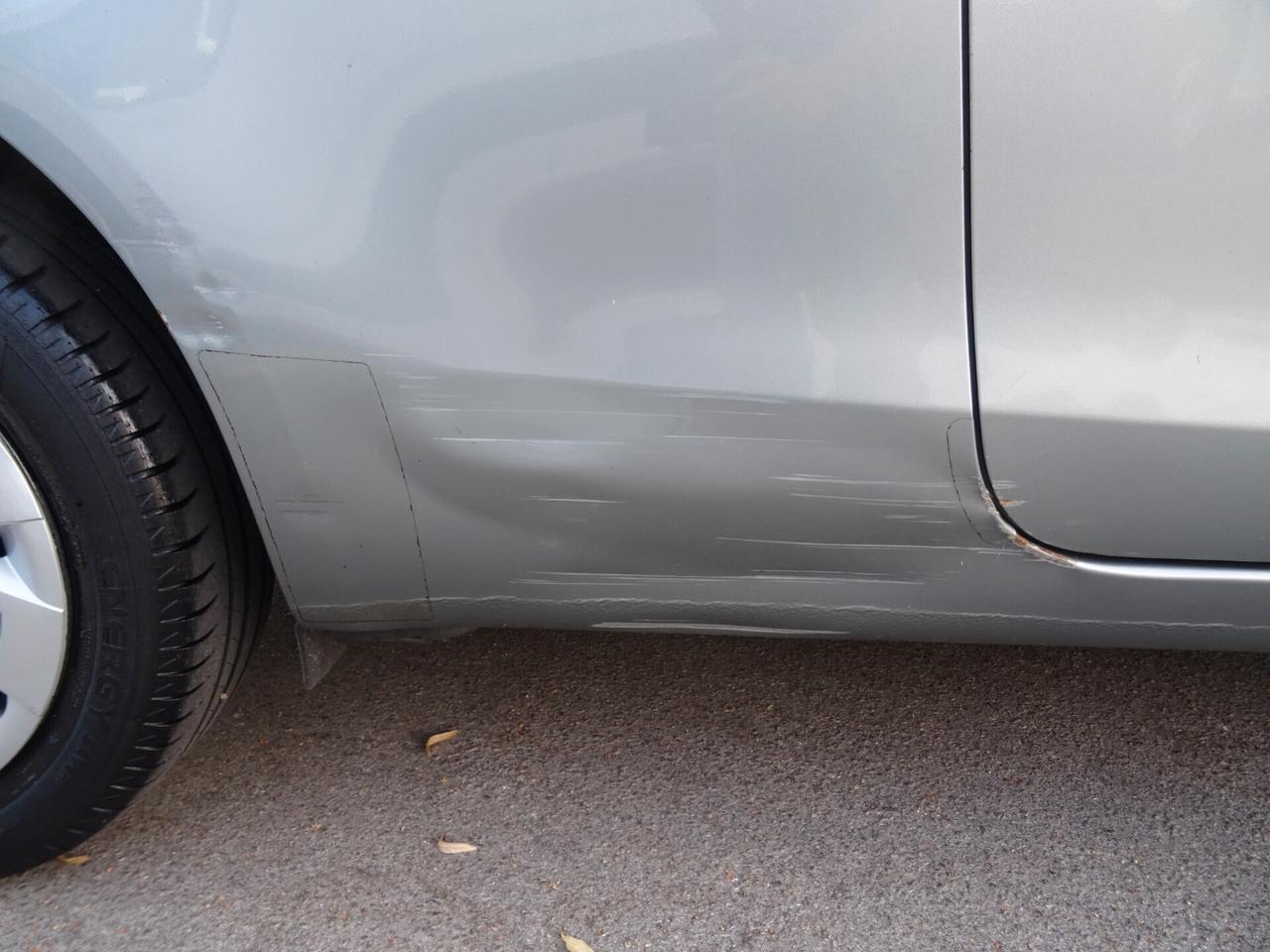Toyota Yaris 1.3 3 porte OK NEOPATENTATI
