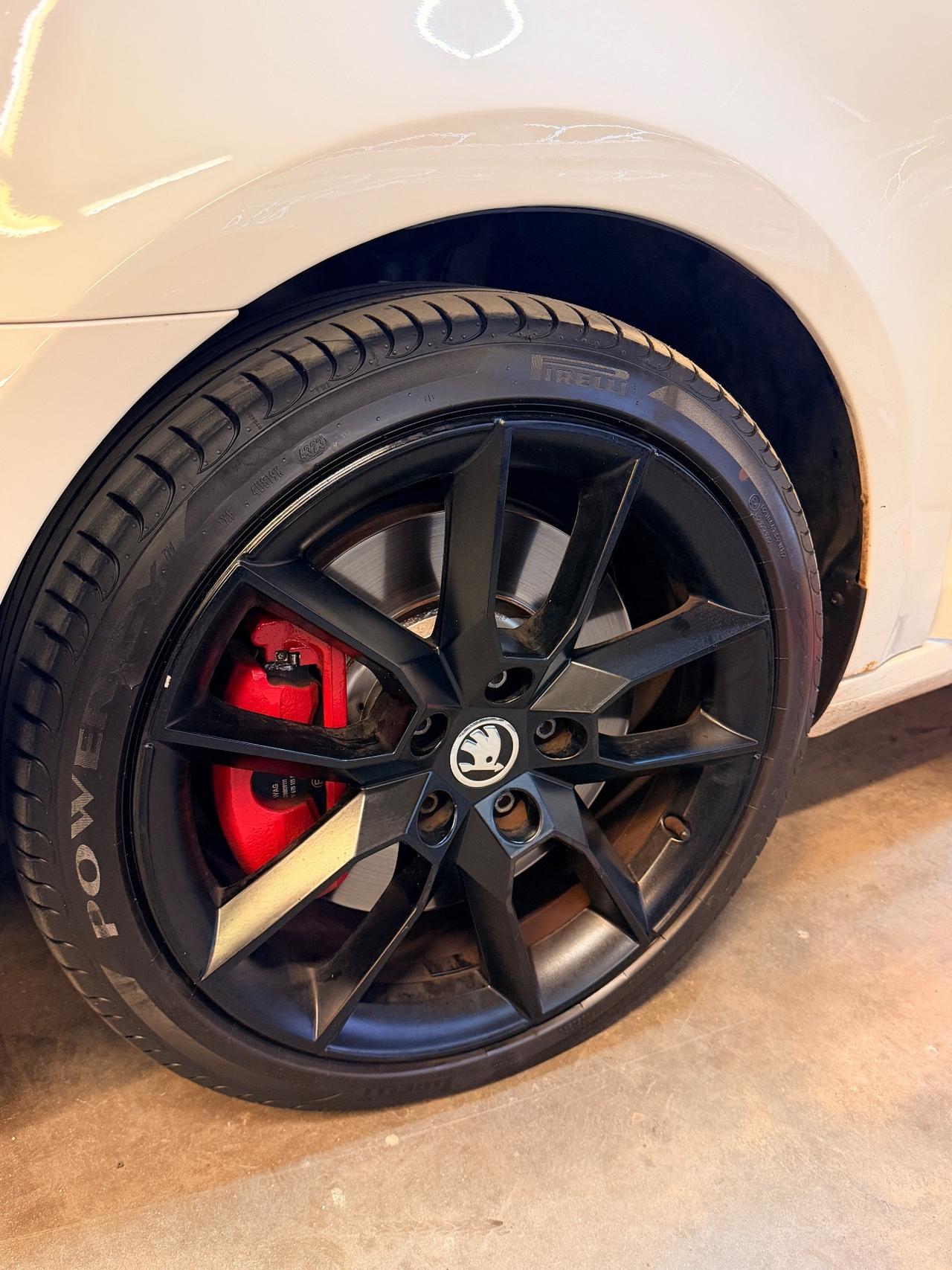 Skoda Octavia 2.0 TDI DSG Wagon RS