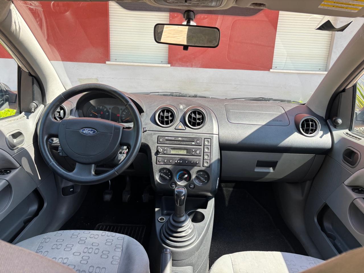Ford Fiesta 1.4 TDCi (va bene per NEOPATENTATI)