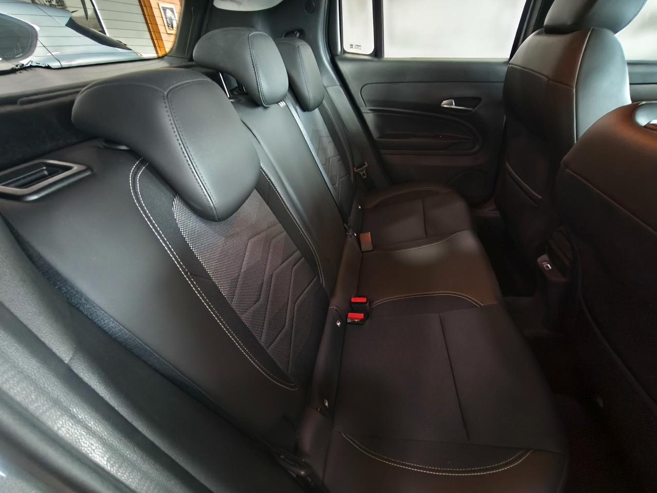 Jeep Avenger 1.2 Turbo 100 CV Altitude